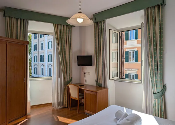 Philia Hotel 3*