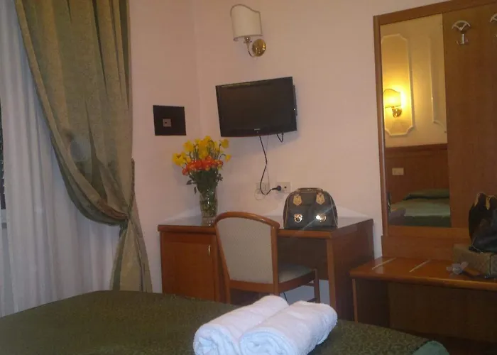 Philia Hotel 3*