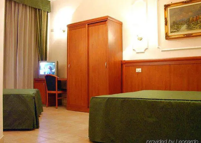 Otel Philia 3*